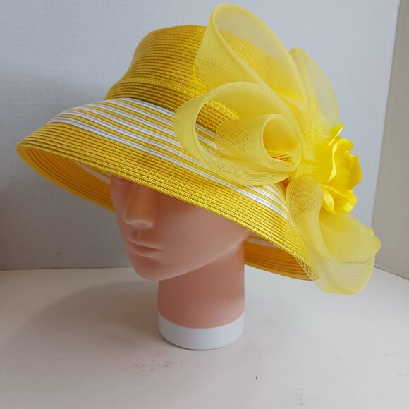 Vintage Medium Brim Hat Women's Church Straw Bright Yellow Pillbox Hat